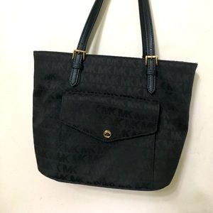 Michael Kors Jet Set Multifunction tote bag black